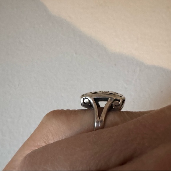 Intricate Filigree Sterling Silver Square Statement Ring Size 7.25 weight 4.24 - Picture 6 of 8